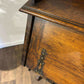 Oak Arts & Crafts Student Bureau