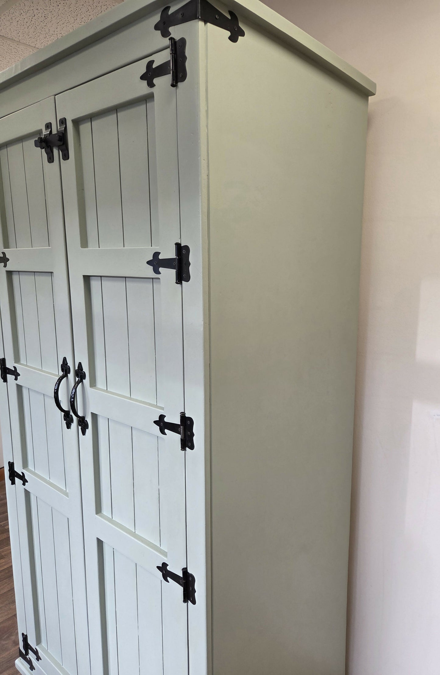 Rustic farmhouse style pantry/larder cupboard.
