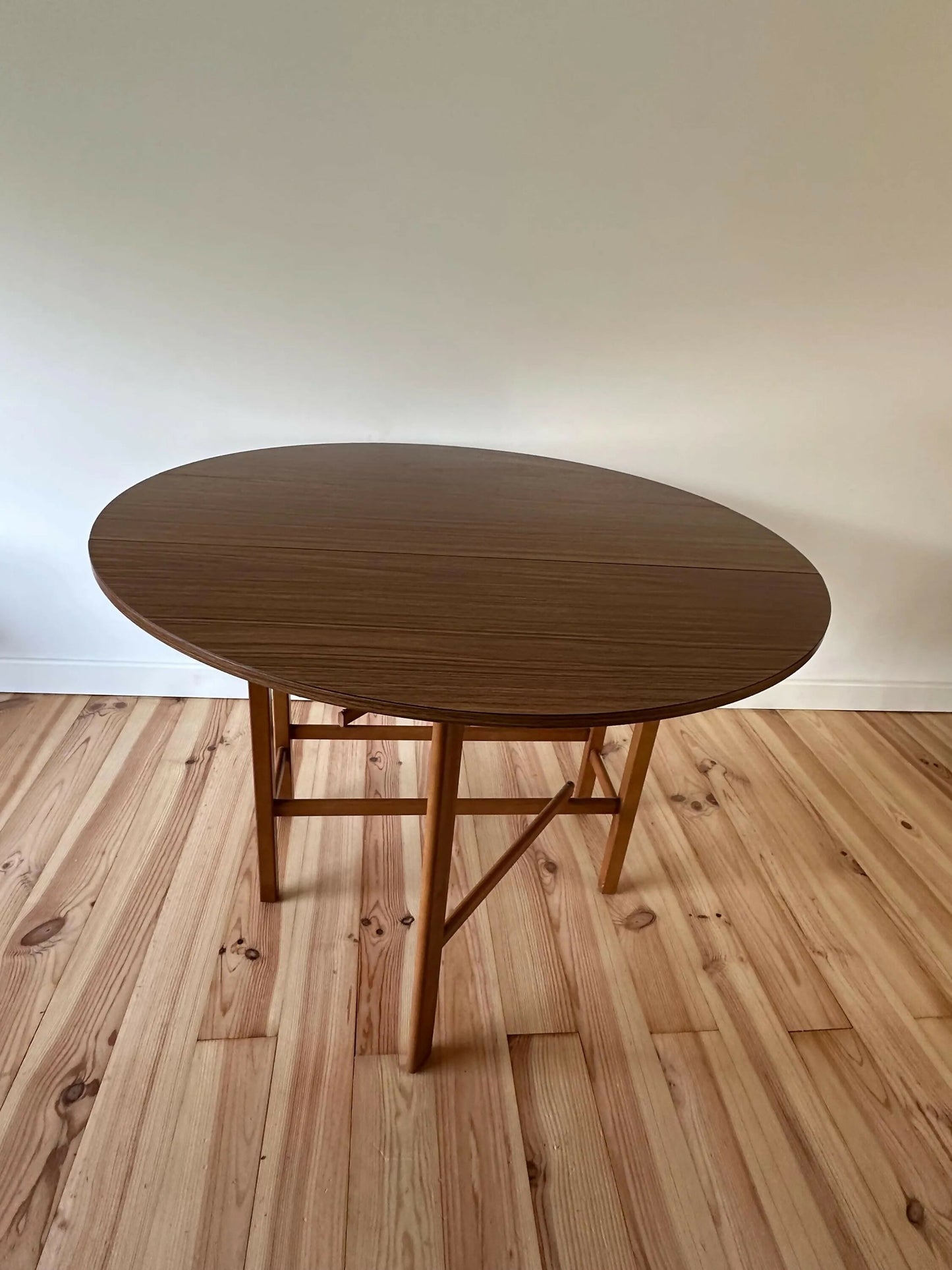 Vintage Mid Century Teak Drop Leaf Table Formica Circular Dining Table