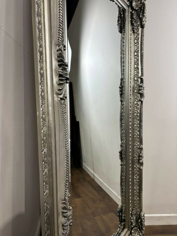 Very Large Gallery Reproduction Rectangular Bevel Edged Lean Mirror / Wall mirror