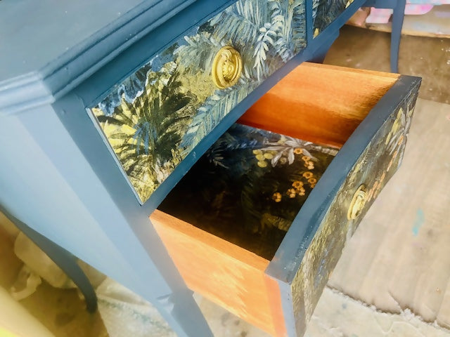 Stunning ink blue Dressing Table with triple mirror