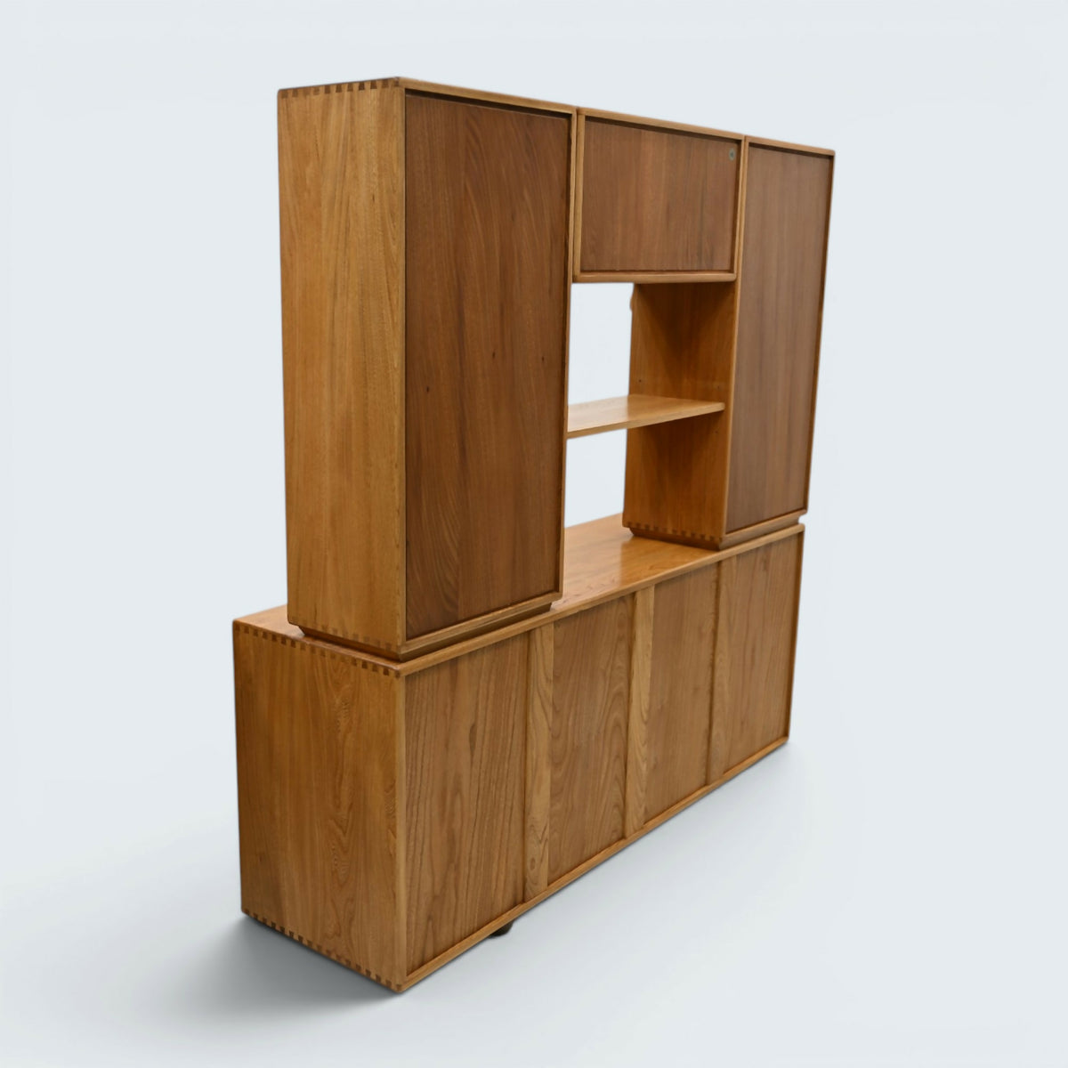 Large Ercol Windsor Sideboard Display Cabinets Light Finish FREE UK Delivery*