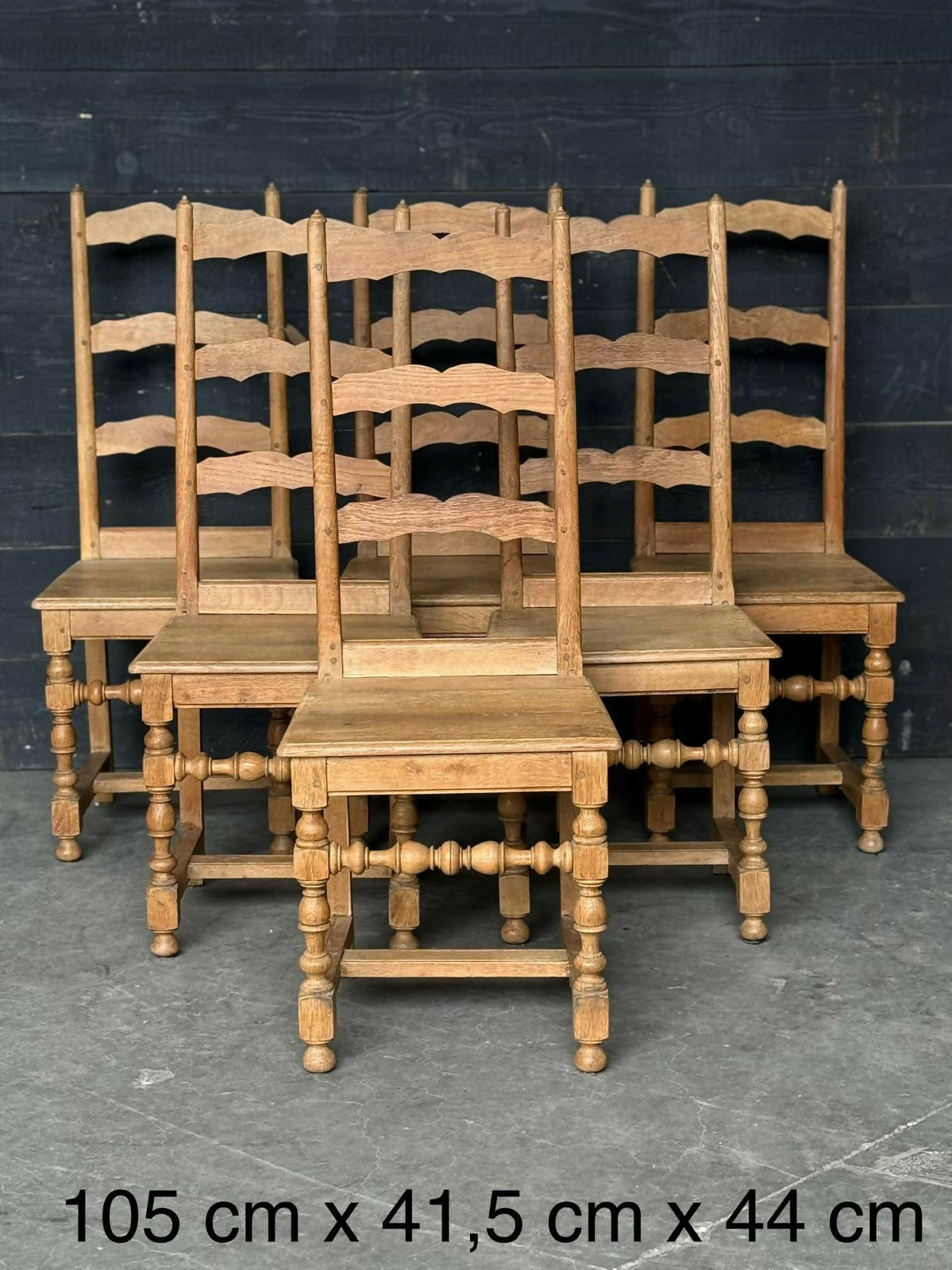 Set 6 Oak Farmhouse Dining Table