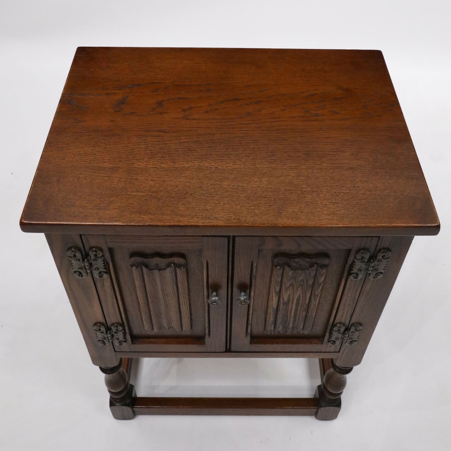 Old Charm Pedestal Cabinet Cupboard Linenfold Doors Tudor Brown FREE DELIVERY*. SBR9485/2308D