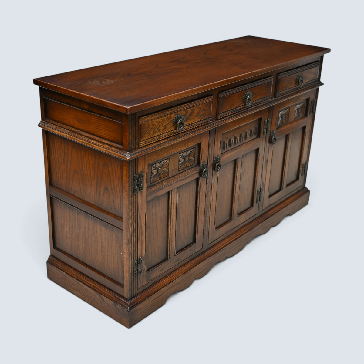 Old Charm Oak Sideboard With 3 Drawers & Cupboard Tudor Brown FREE UK Delivery*