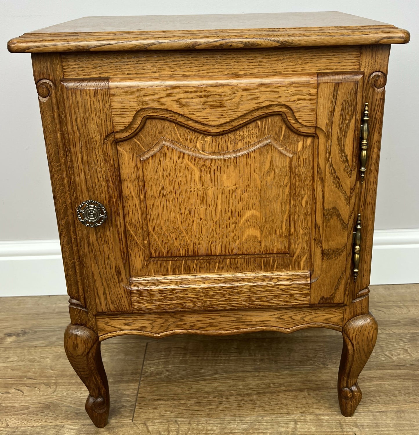 Pair of Bedside Tables Vintage French Louis Oak Nightstands Cabinets LOT 6217