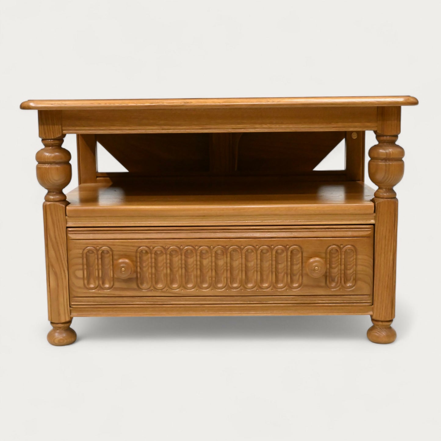 Ercol Corner TV Stand Video Cabinet Corner Flap Light Finish FREE UK Delivery. SBR10565/1006E