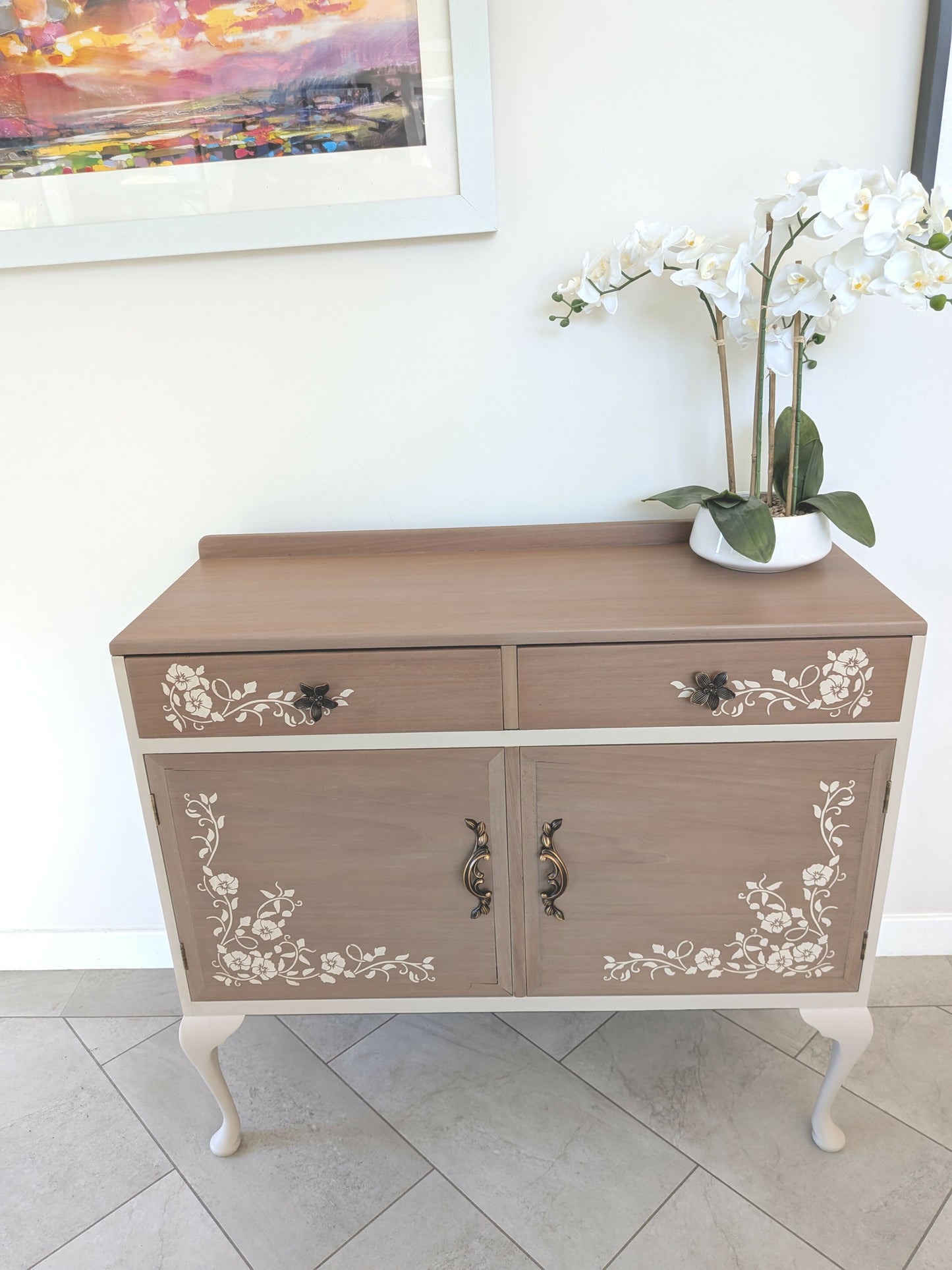Elegant Vintage Taupe Cabinet Sideboard with Queen Anne Legs