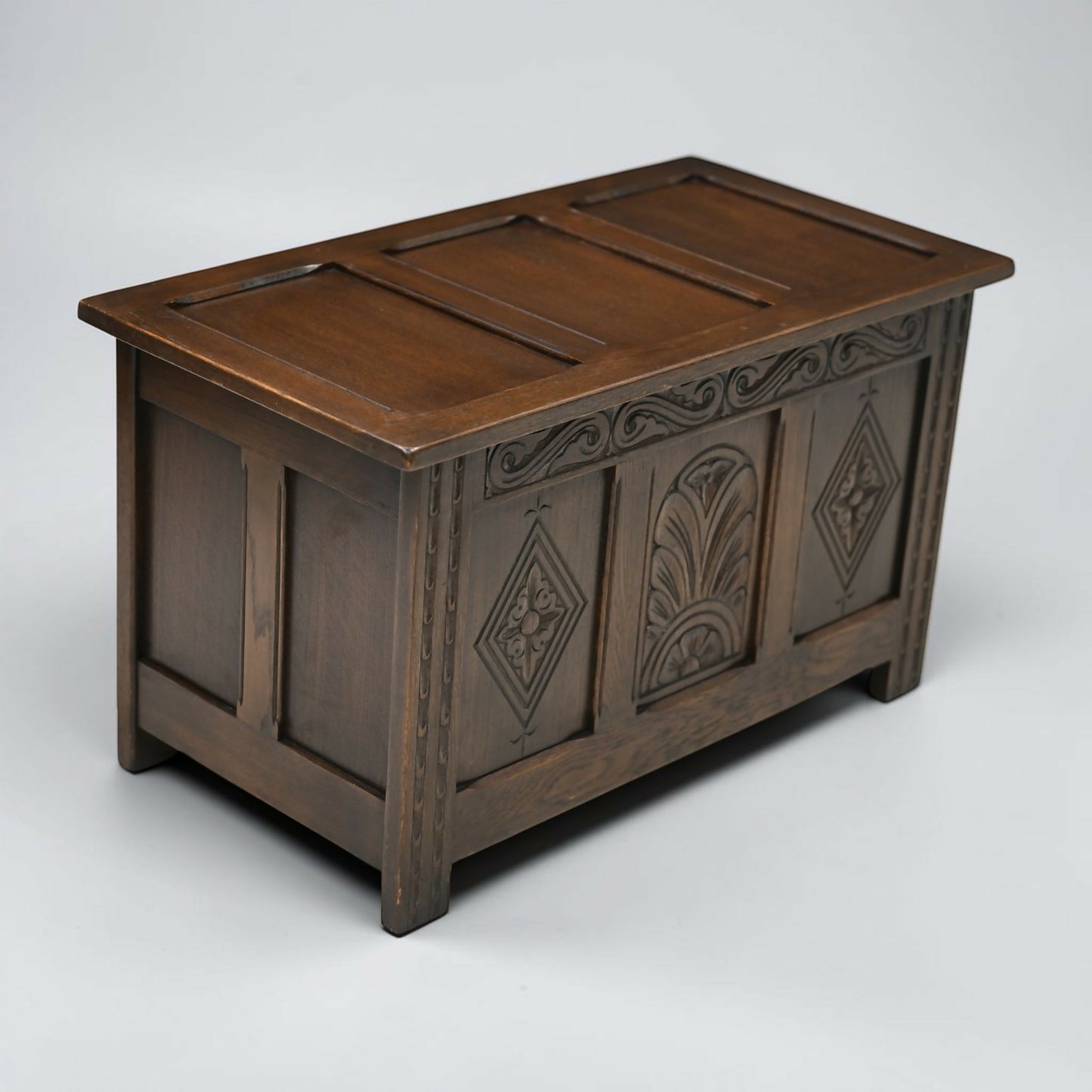 Oak Blanket Box / Coffee Table Carved Front Traditional Finish FREE UK Delivery