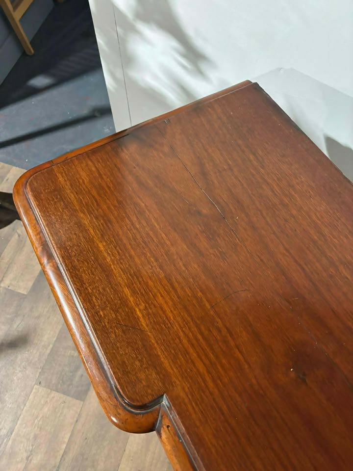 Victorian Mahogany Sideboard