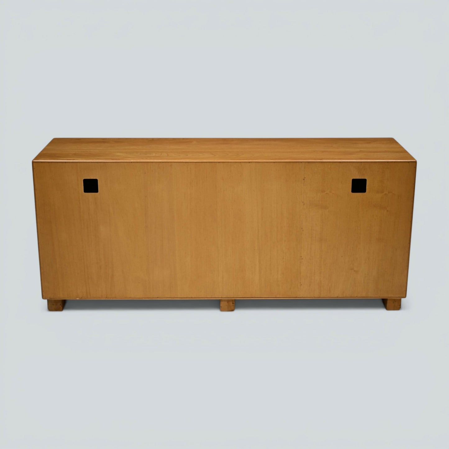 Ercol Windsor Sideboard Model Number 1072 Light Finish Vintage FREE UK Delivery*