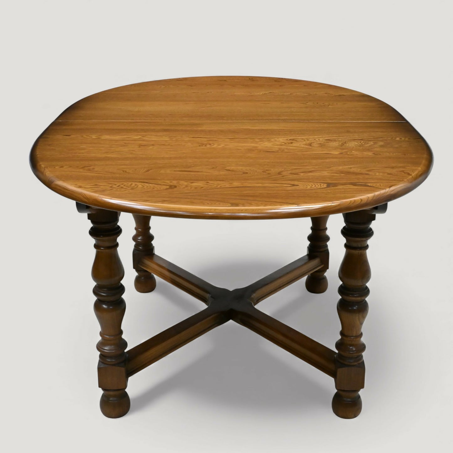 Ercol Woburn Extending Dining Table D End Seats 10 Model 705 GD FREE UK Delivery. SBR10972/2509E