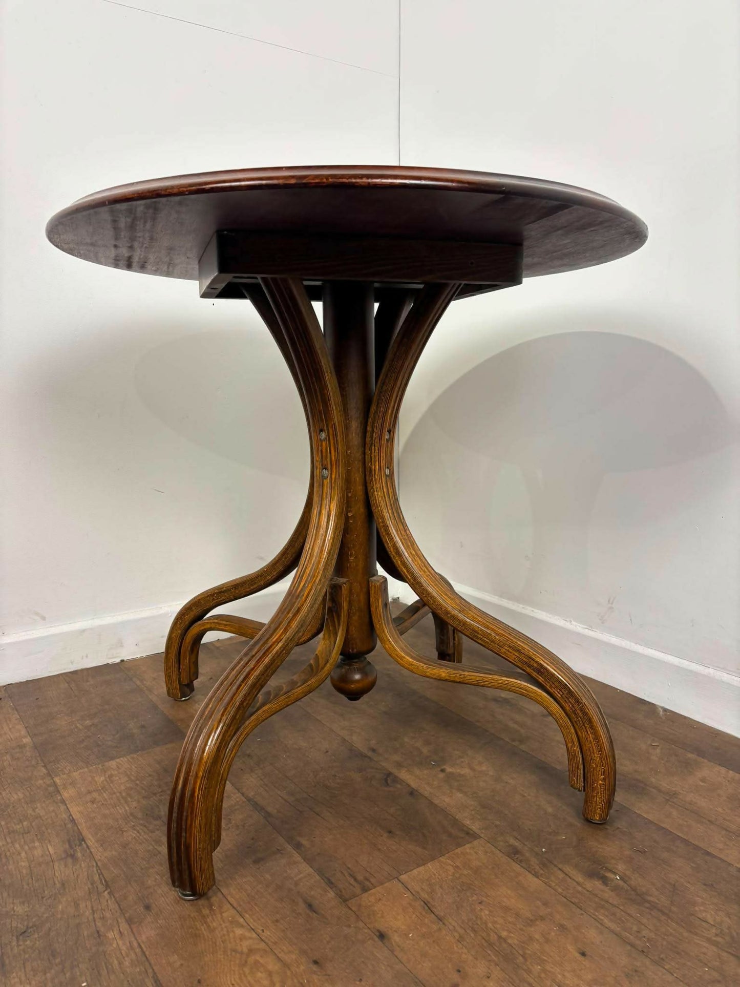 Vintage Style Bentwood Style Circular Table