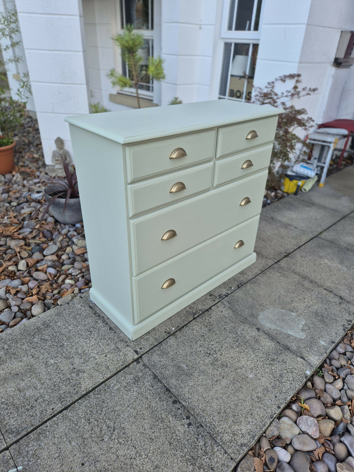 Gorgeous large chest of drawers