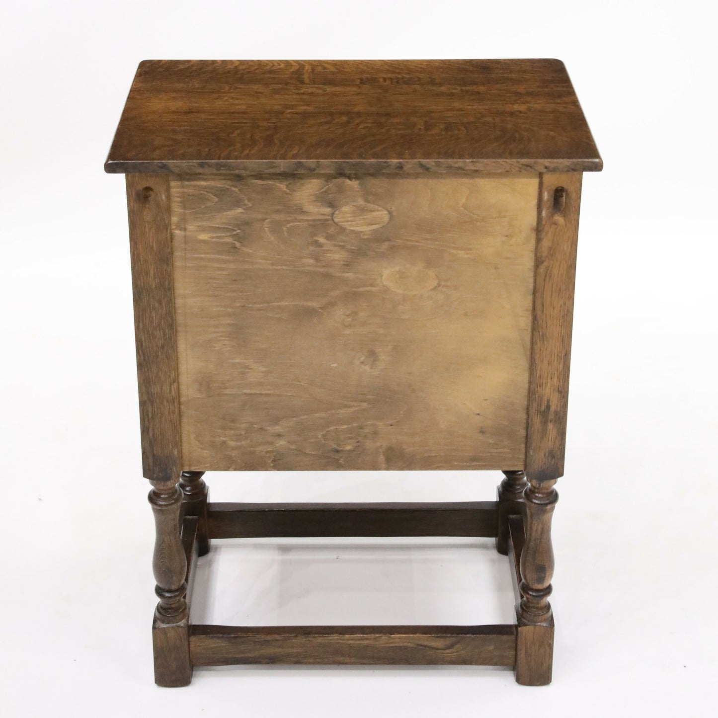 Old Charm Style Oak Pedestal Cupboard Bedside Cabinet Carved Doors FREE DELIVERY. SBR9516/0209D