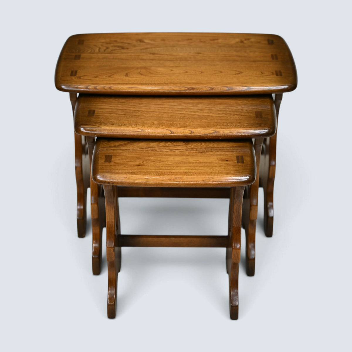Ercol Nest Of Tables Golden Dawn Finish Vintage Ercol's Badge Elm FREE Delivery*