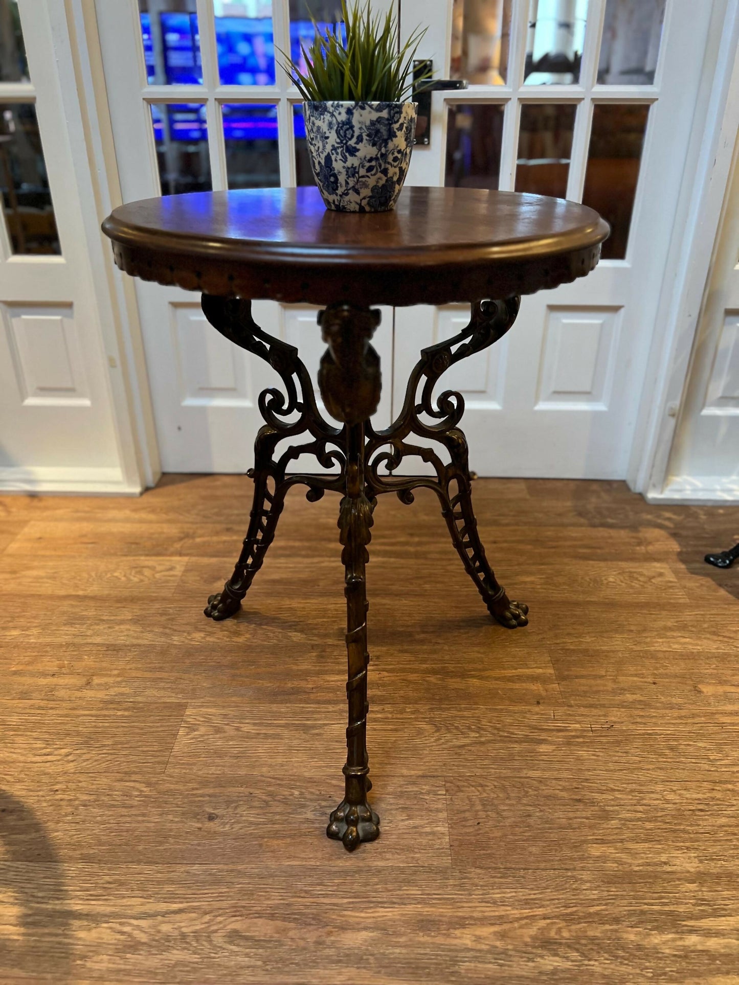 Rare Occasional Table Cast Iron featuring Queen Victoria with a Hardwood Top