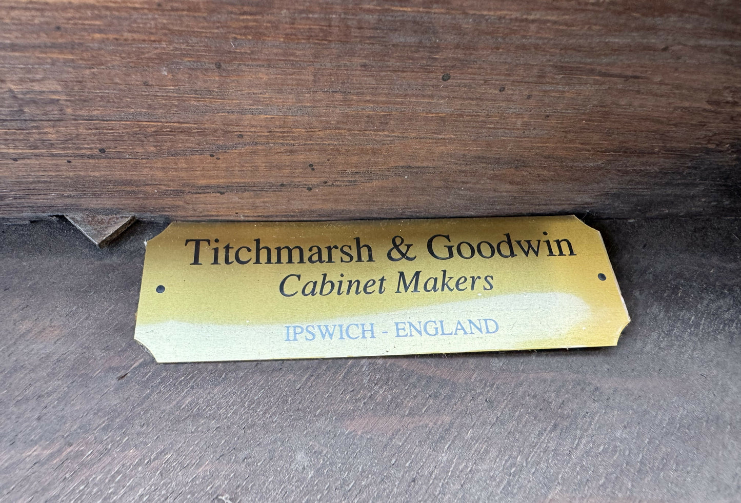 Titchmarsh & Goodwin Oak Magazine Table RL88