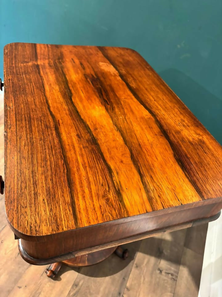 Antique Rosewood Centre Tablec