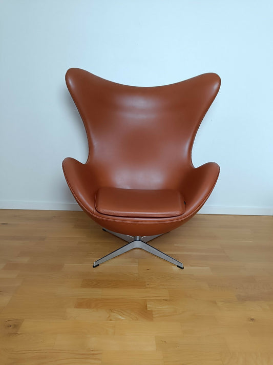 Arne Jacobsen - Egg Chair - Arne Jacobsen - Lounge chair