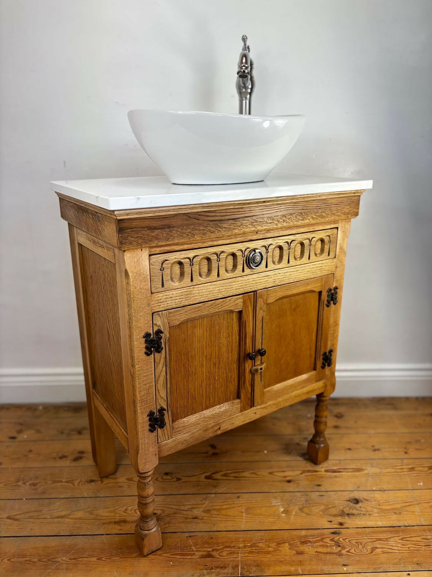 Vintage Vanity Unit Made to Order Vanity Unit Custom Made Bathroom Furniture Antique Traditional Bathroom Washstand Basin Unit