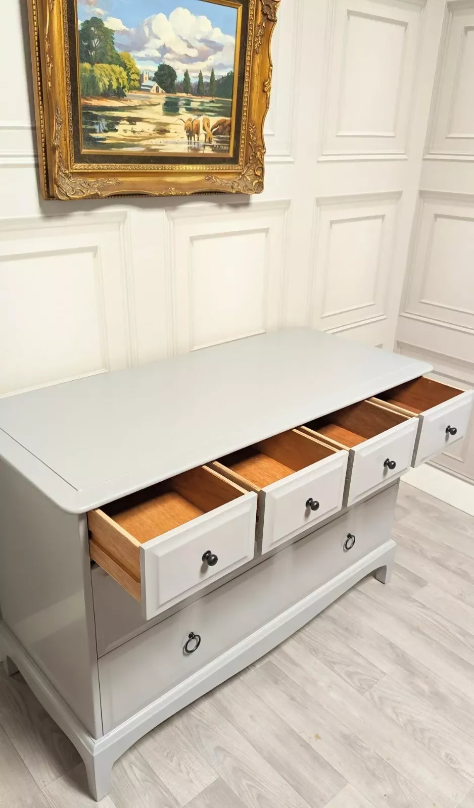 Professionally Sprayed Stag Minstrel 4 over 2 large chest of drawers (6 Drawer)