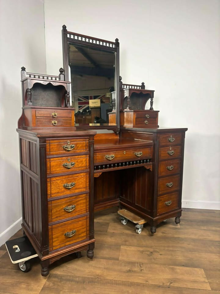 Edwardian Pedestal Red Walnut Dressing Table with Mirror