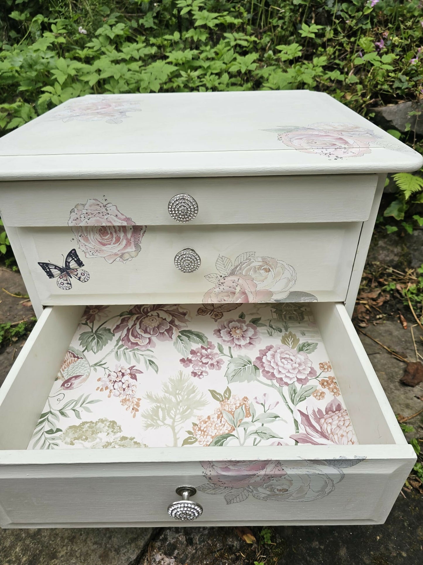 Stag Minstrel beside cabinet with 2 drawers & pullout tray painted in clotted cream