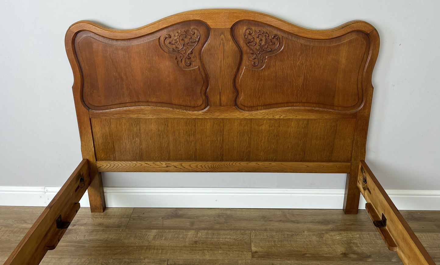 Bed Vintage French Louis XVI Oak Double Bed Frame Carved Headboard LOT 6381