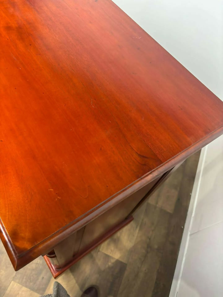 Reproduction Victorian Style Mahogany Six Drawer Bedroom Chest