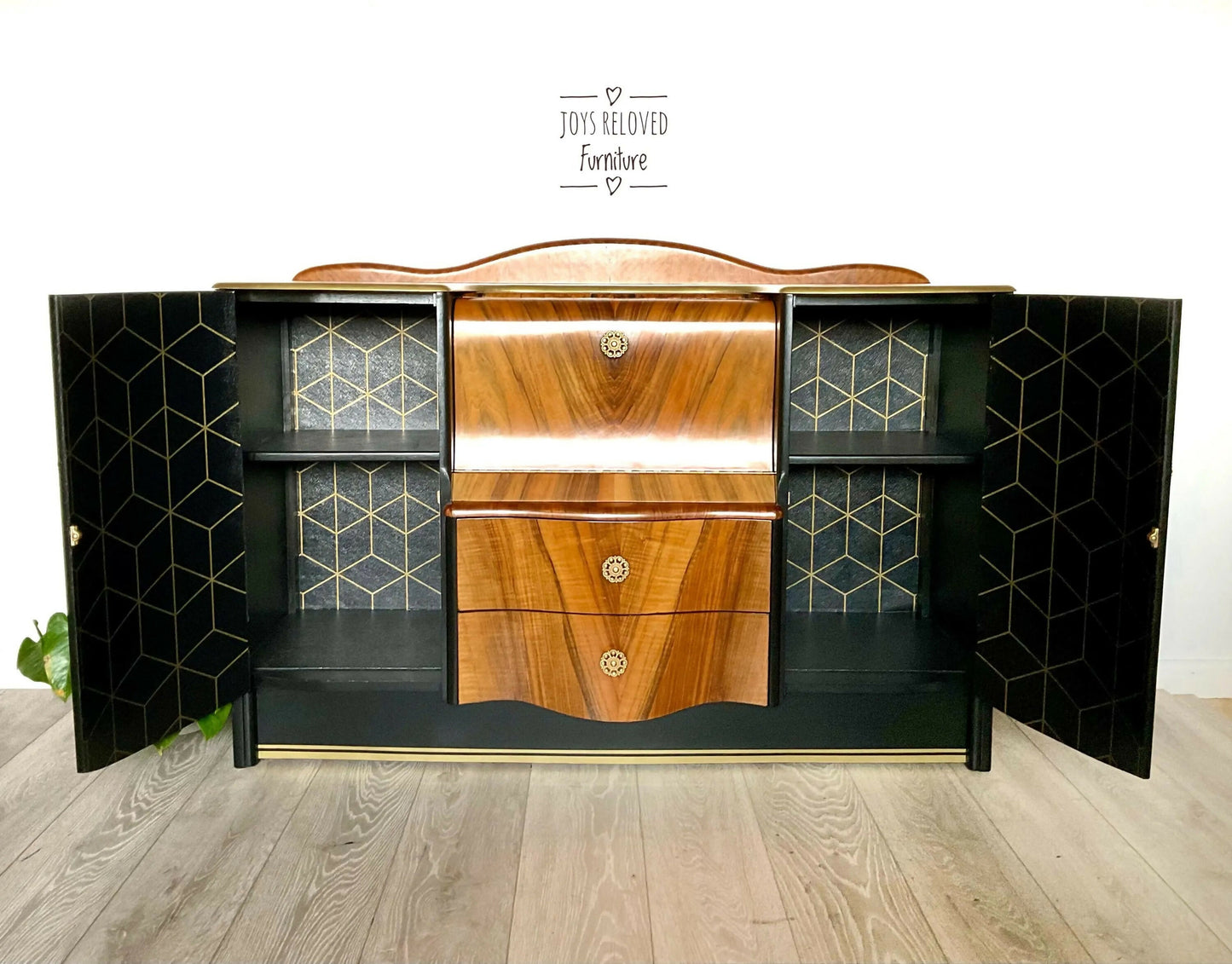 Art Deco Cocktail Cabinet / Sideboard, Drinks Cabinet