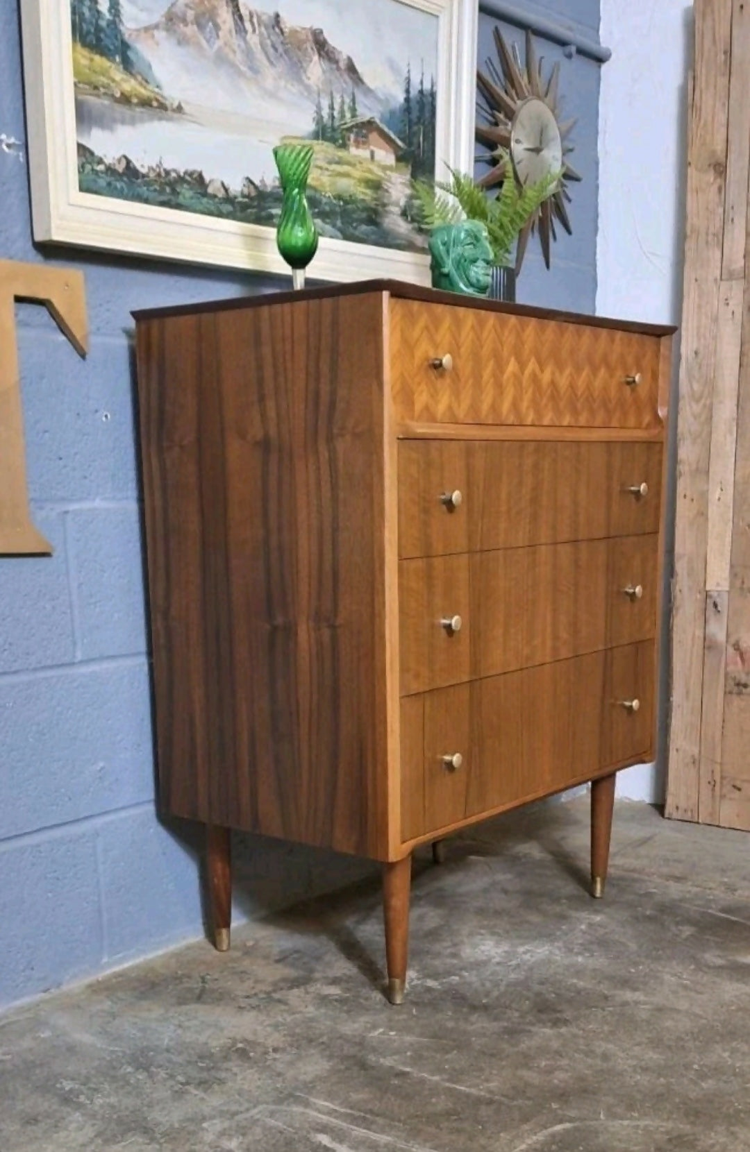 CHEST OF DRAWERS BY UNIFLEX ~ VINTAGE ~ MID CENTURY ~ REFURBISHED