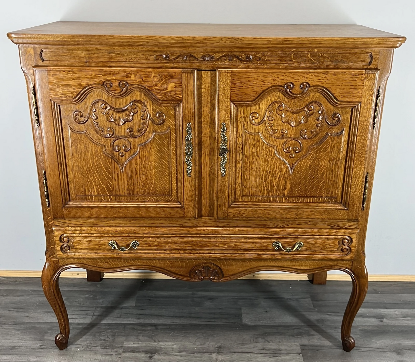 Cabinet Vintage French Louis XVI Style Oak Cupboard Carved Sideboard LOT 4017
