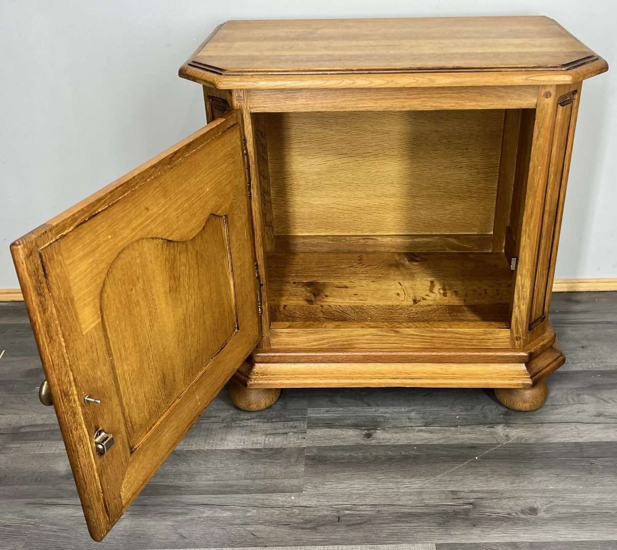 Pair of Bedside Tables Vintage French Nightstands Carved Oak Cabinets LOT 24289