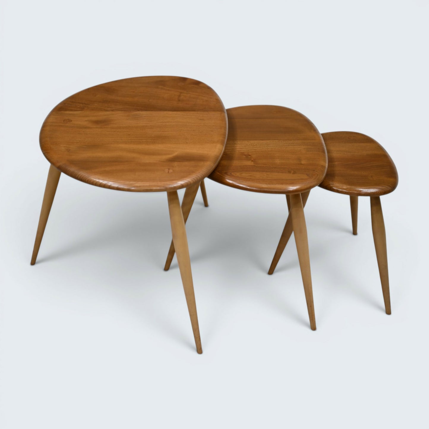 Ercol Pebble Nest Of Tables Ercol's Light Finish Good Condition Free Delivery