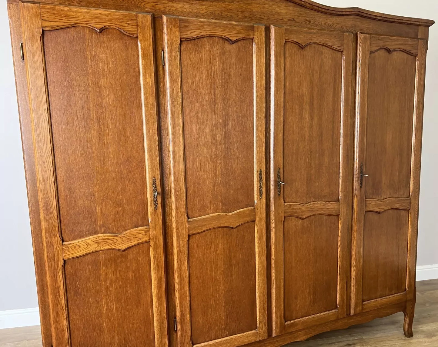 Wardrobe Vintage French Louis XVI Style Oak Four Door Carved Armoire LOT 6131