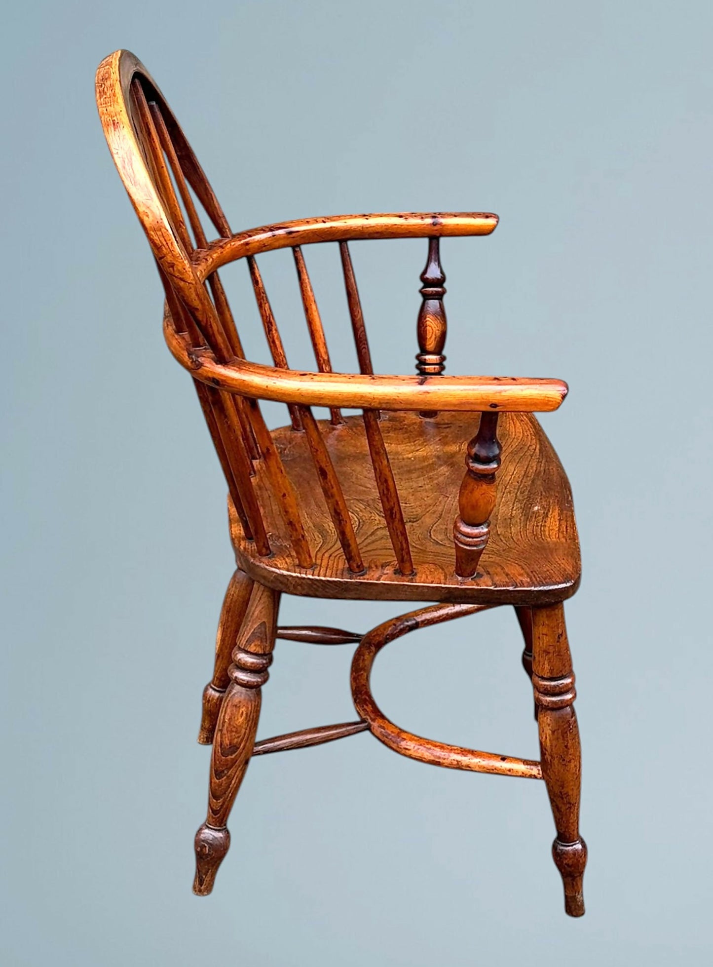 Yew Wood Windsor Armchair 19th Century Yew