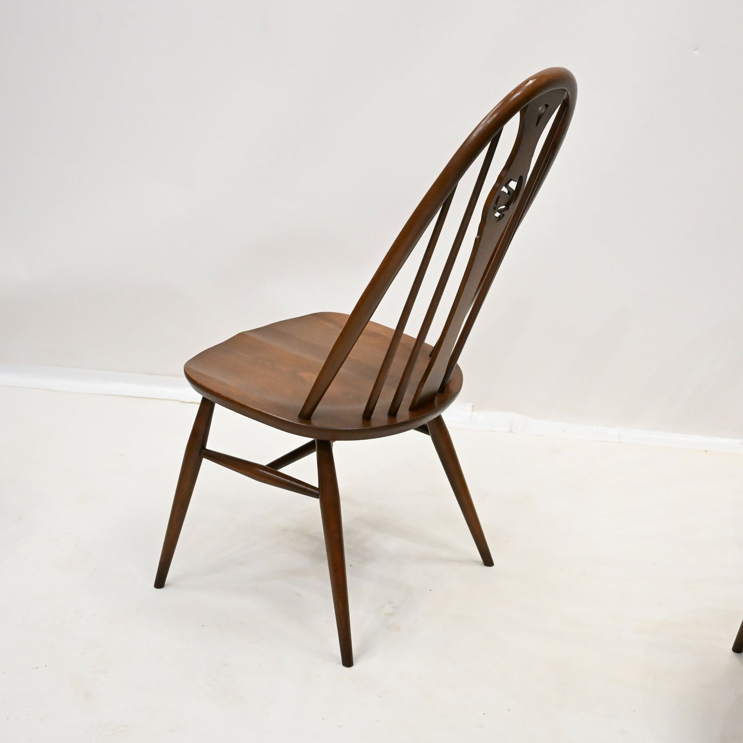 4 Ercol Windsor Swan Bow Back Dining Chairs Golden Dawn #876 FREE UK Delivery. SBR10108/2002E