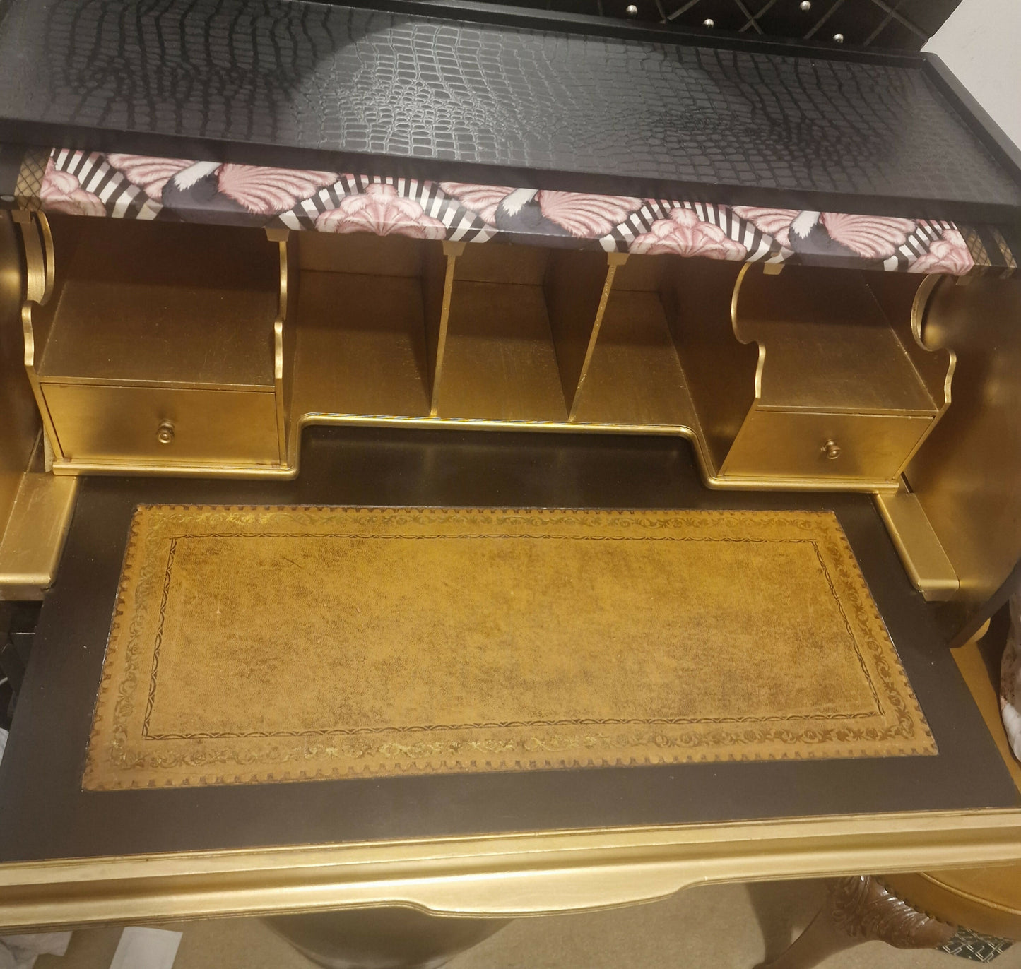 Fabulous roll top desk