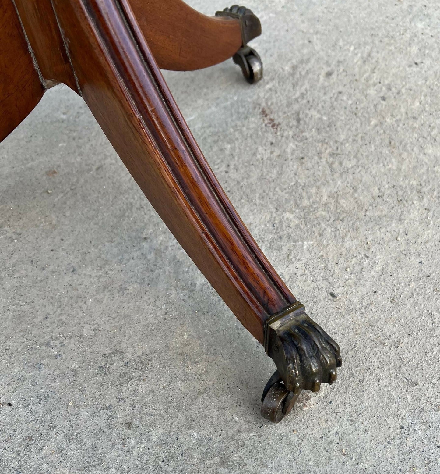 Vintage Yew Wood Oyster Specimen occasional table