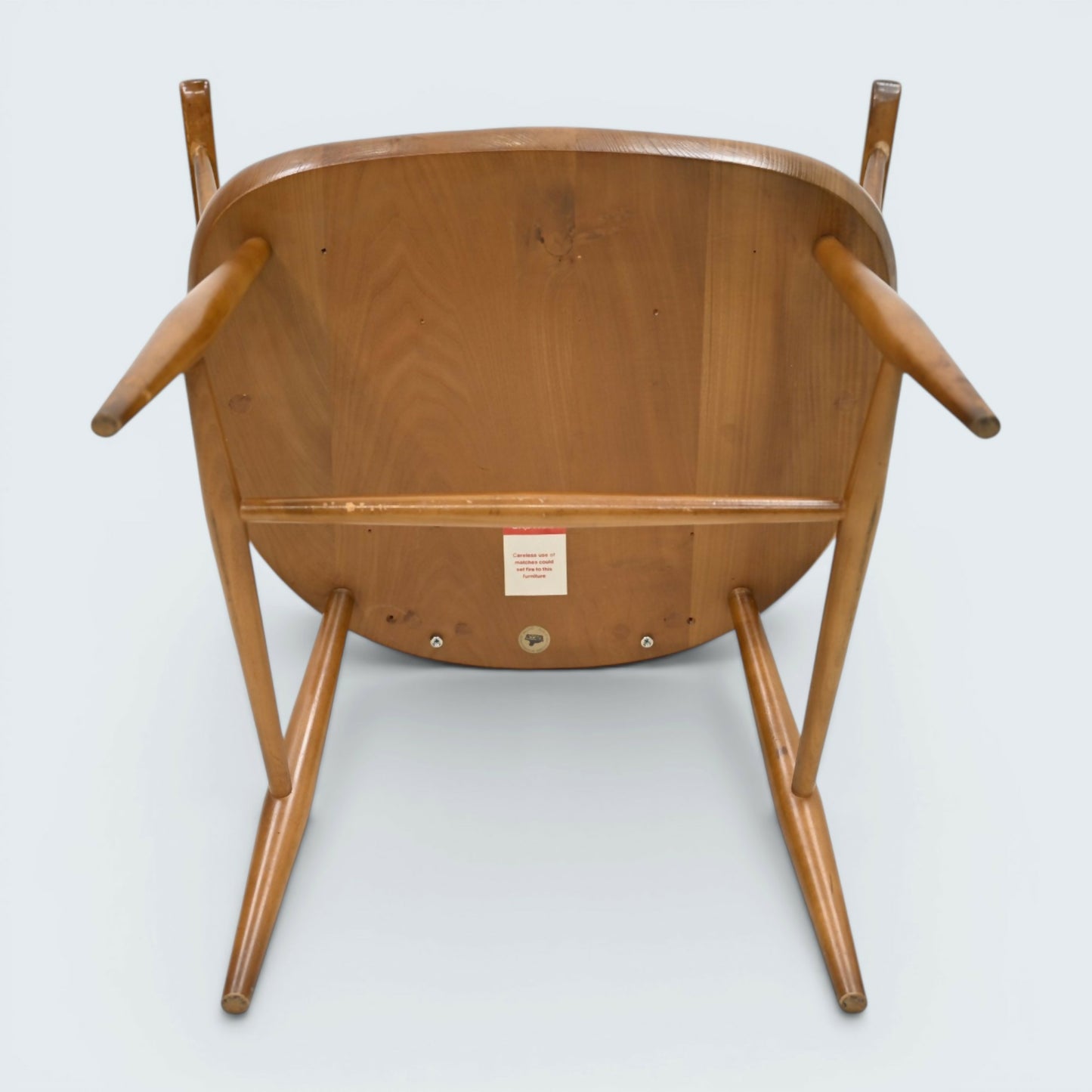 An Ercol Chairmakers Chair Windsor Bow Back Golden Dawn Model 472 FREE Delivery*