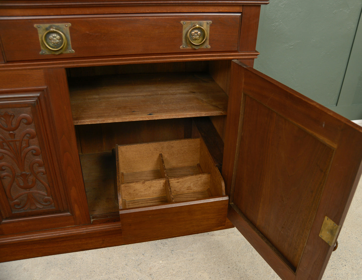 Mahogany Arts & Crafts Sideboard Buffet with Mirror Back Top