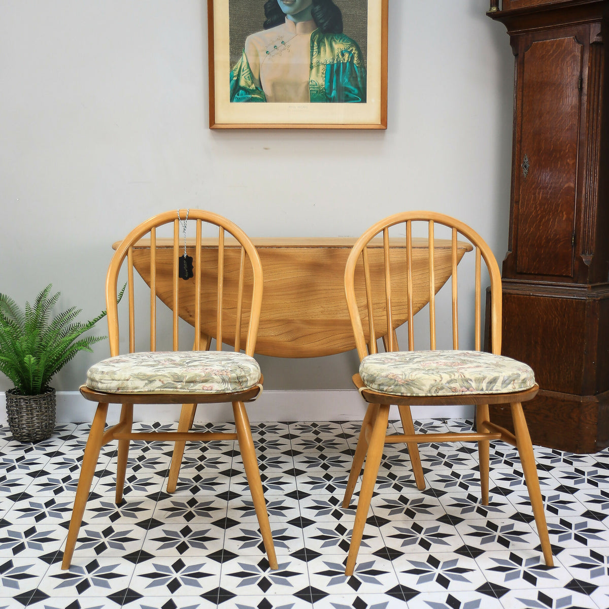 Four Ercol Windsor 370 Dining Chairs with n Elm Ercol Drop Leaf Dining Table