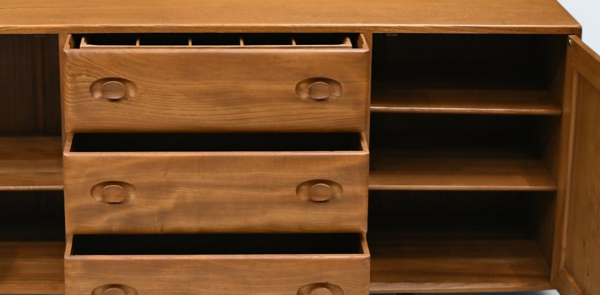 Ercol Windsor Sideboard Model Number 455 Natural Light Finish FREE UK Delivery*