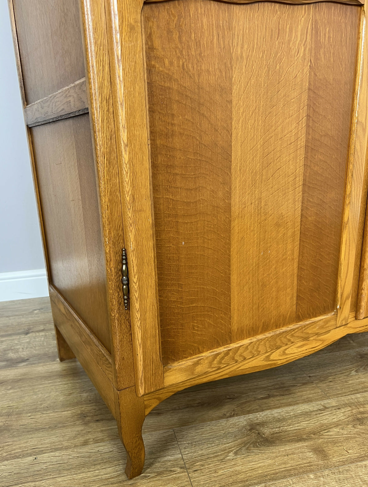 Wardrobe Vintage French Louis Oak Two Door Bedroom Storage Armoire LOT 6536