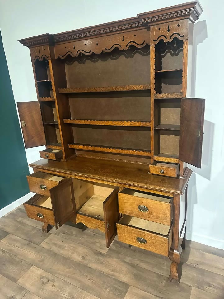 Vintage Oak Dresser With Rack