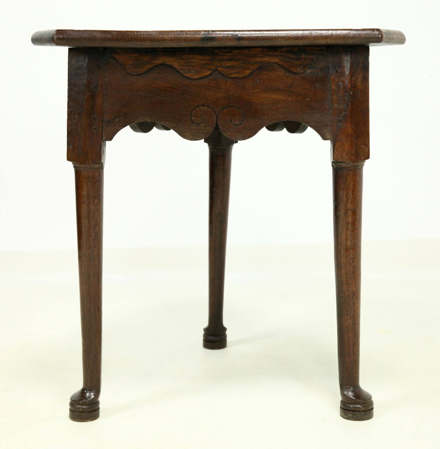 18th Century English Oak Cricket Table Tripod Legs FREE Nationwide Delivery. SBR4244/1010V4