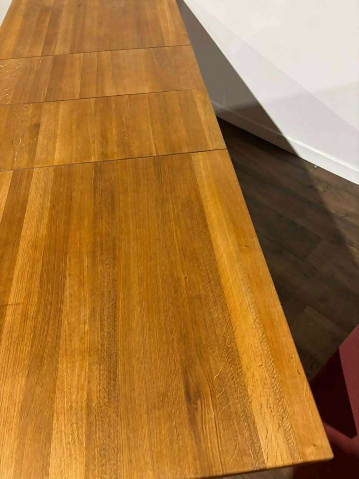 Contemporary Solid Oak Extending Dining Table