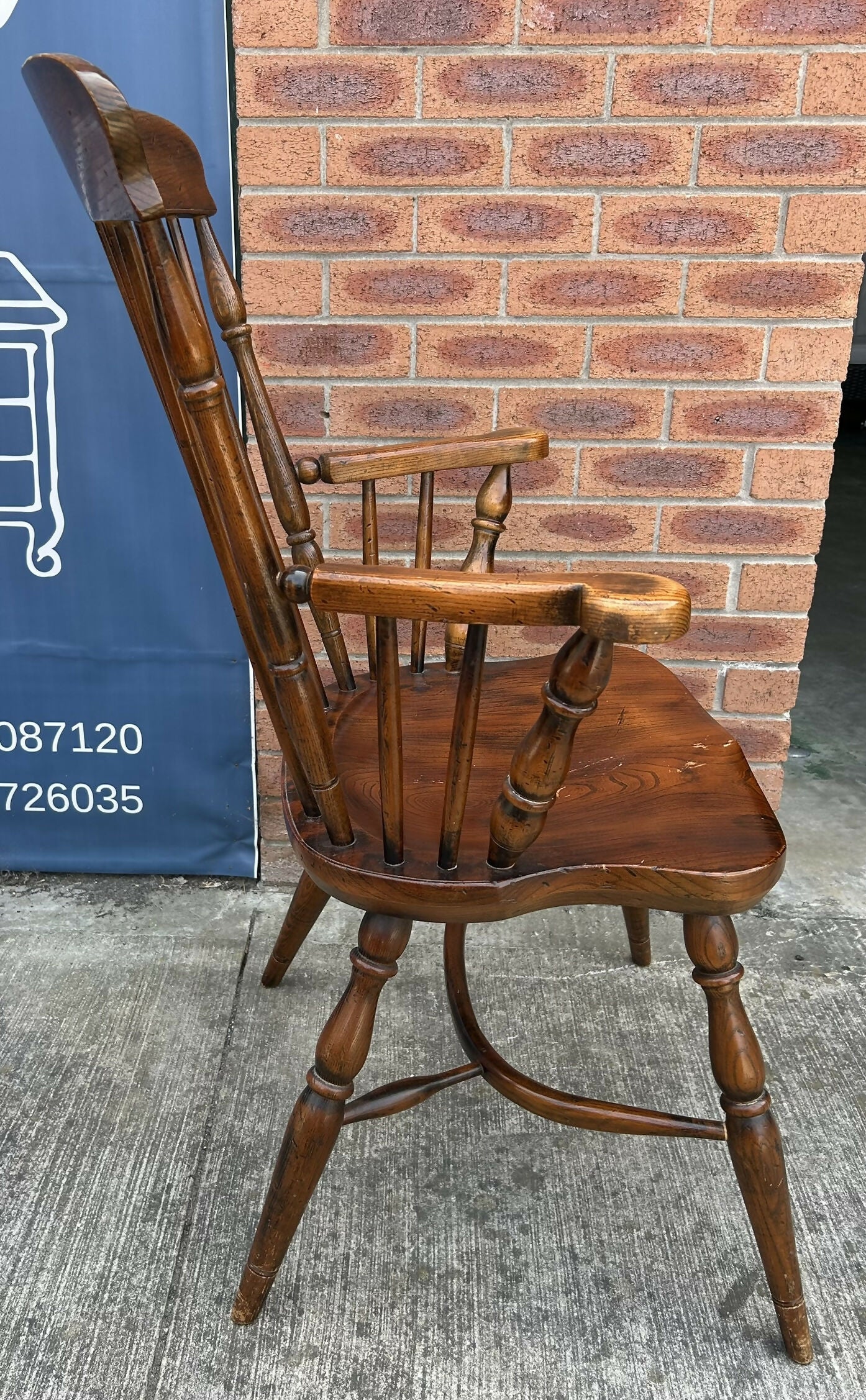 Antique Style Oak & Elm Comb Back Windsor Chair Crinoline Stretcher Armchair