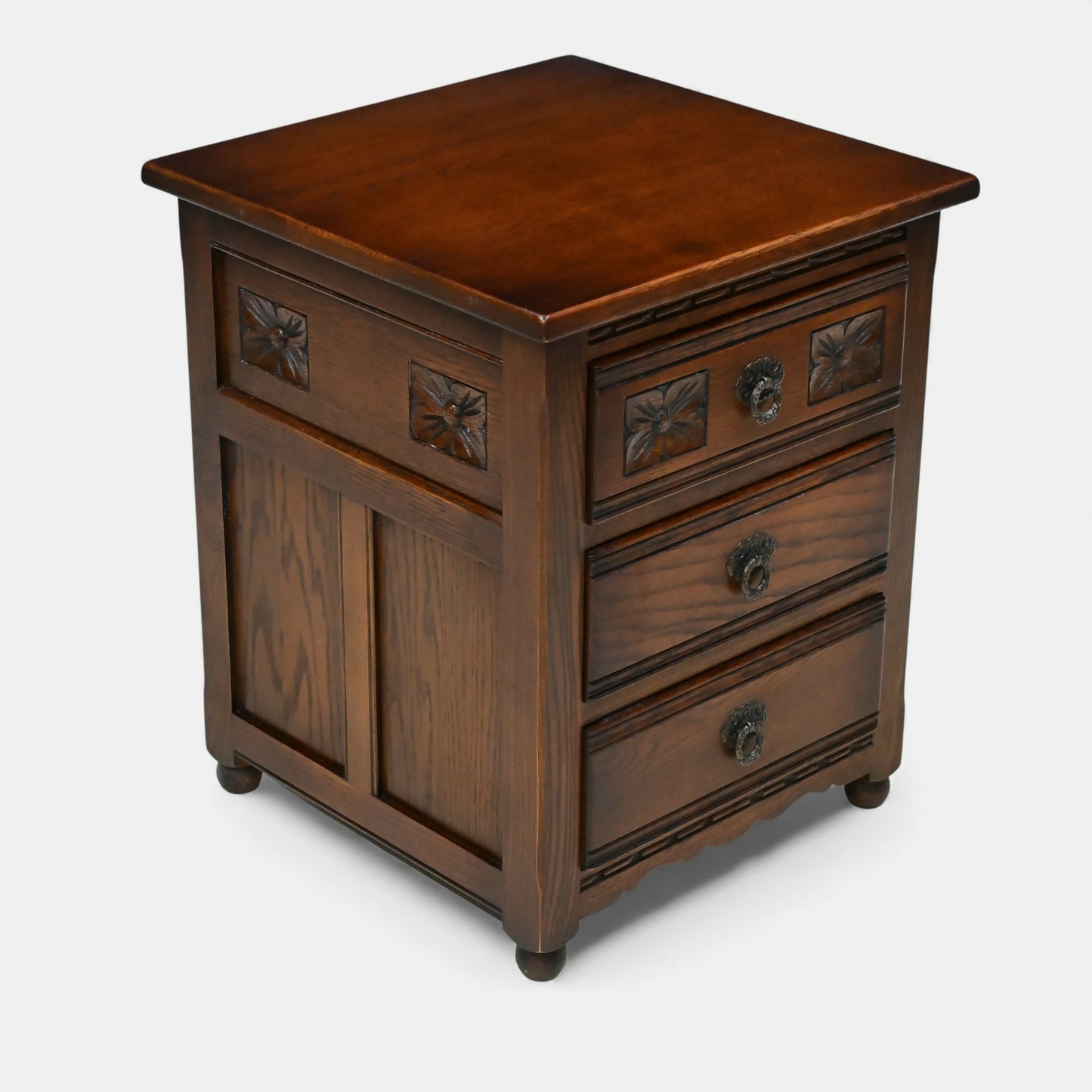 Small Chest Of Drawers Old Charm Bedside 3 Drawers Tudor Brown FREE UK Delivery*. SBR11021/0710E